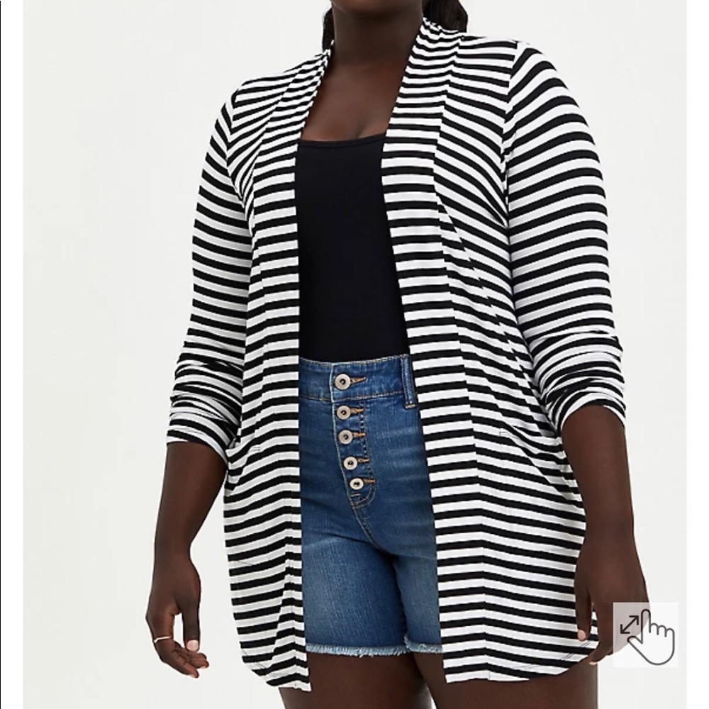 OPEN FRONT CARDIGAN - SUPER SOFT STRIPE BLACK & WHITE - TORRID SIZE 3